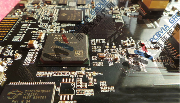 纬亚PCB